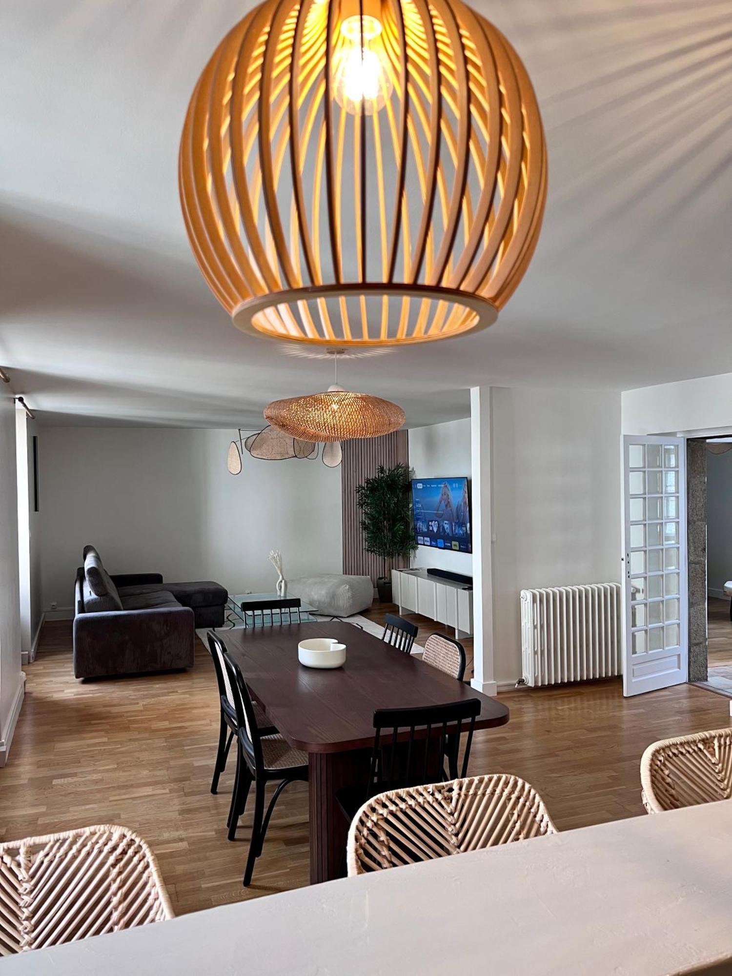Grand Appartement Ultra Moderne Plein Centre, Plage A Pieds, Avec Parking Concarneau Bagian luar foto